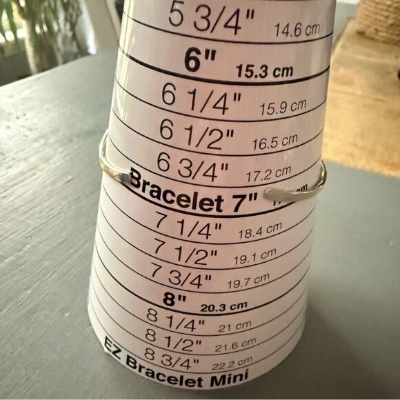 925 Sterling Silver Knot Cuff Bracelet - Picture 5 of 7